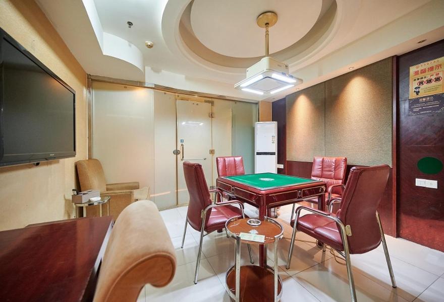 Foshan Jinlai Holiday Hotel Exterior photo